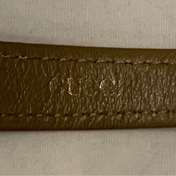 Gucci Watch - Picture 5 of 6